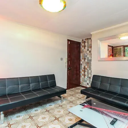 Budget Apartment